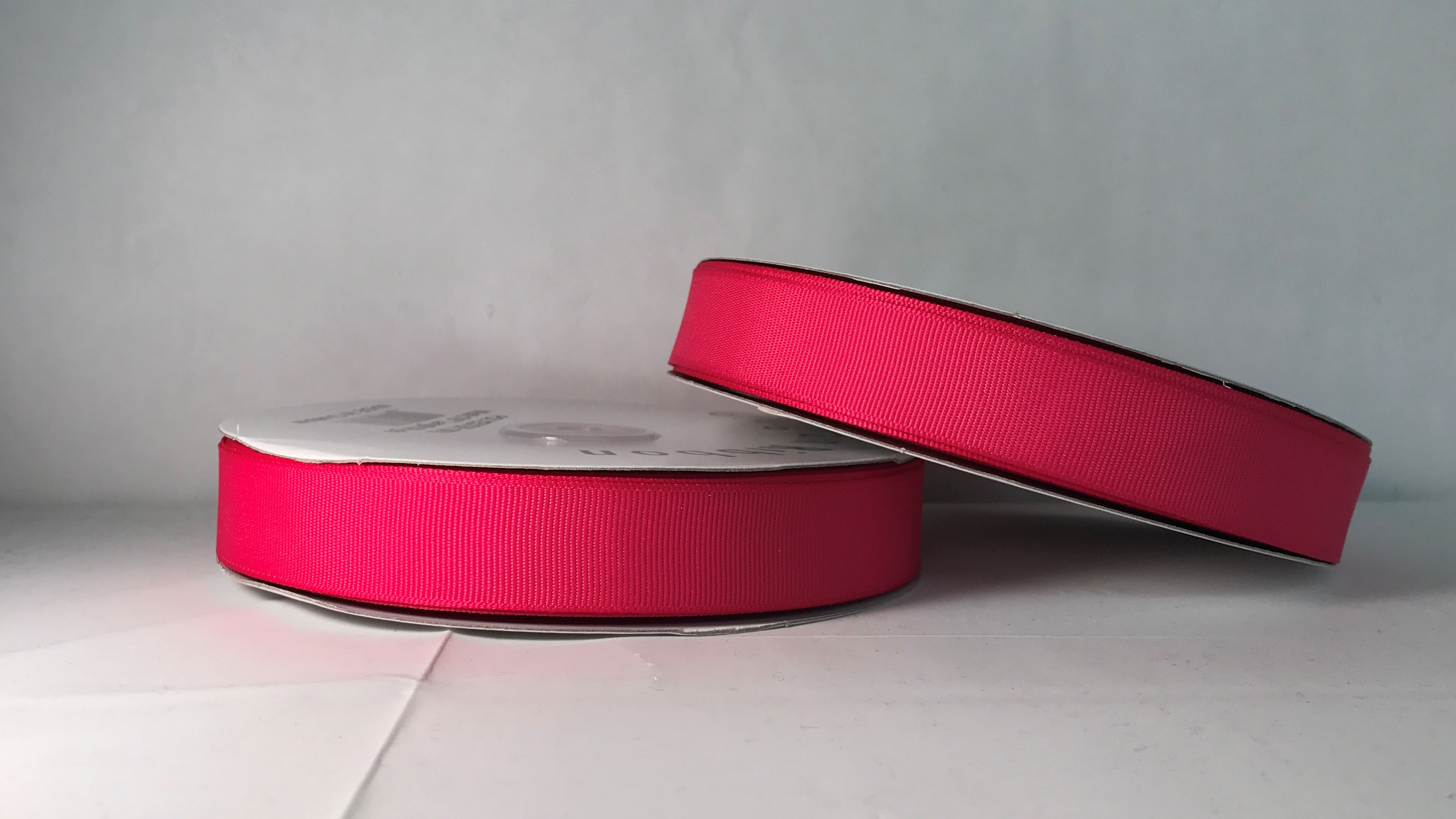 5/8"GG #22 Fuchsia 5/8"GG #22 Fuchsia